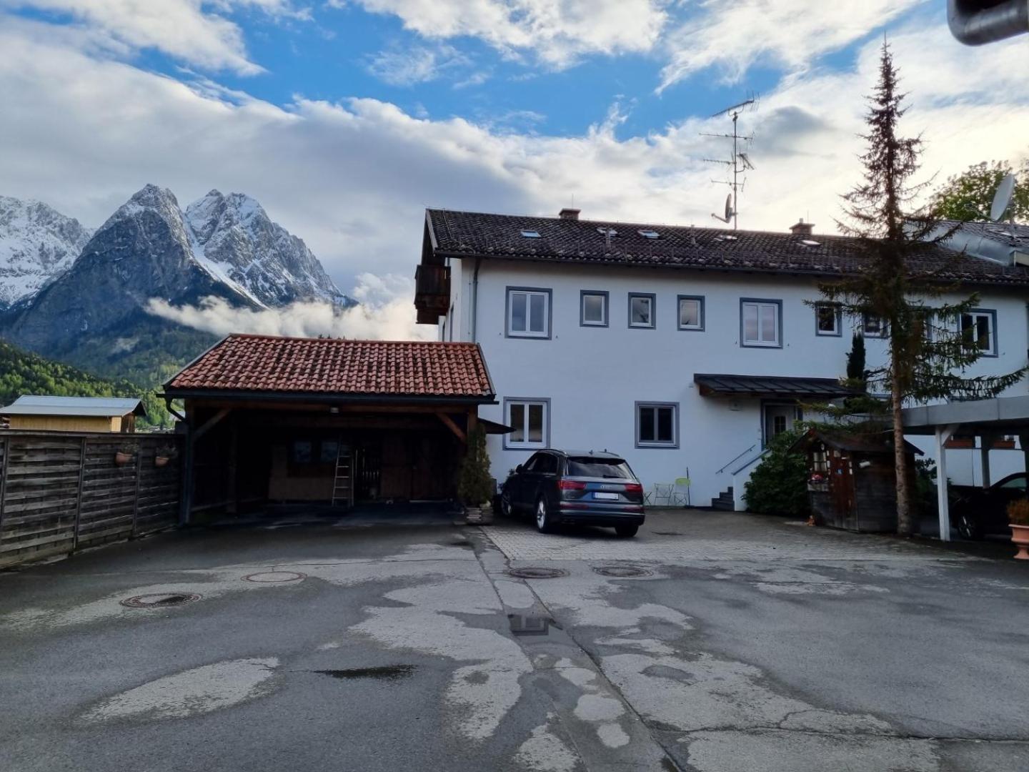 Haus Kreuzeckwiese - Fewo Juebilaumsgrat Гарміш-Партенкірхен Екстер'єр фото